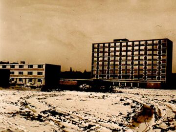 Der beginnende Neubau Teil II für Wohnungen in der Gandhistraße 9, Hannover-Kirchrode