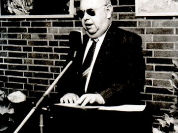 1985: Heinrich Behne, BVN-Vorsitzender und Vereinsleiter Elbe-Weser während seiner Moderation am 31. Mai auf dem BVN-Verbandstag